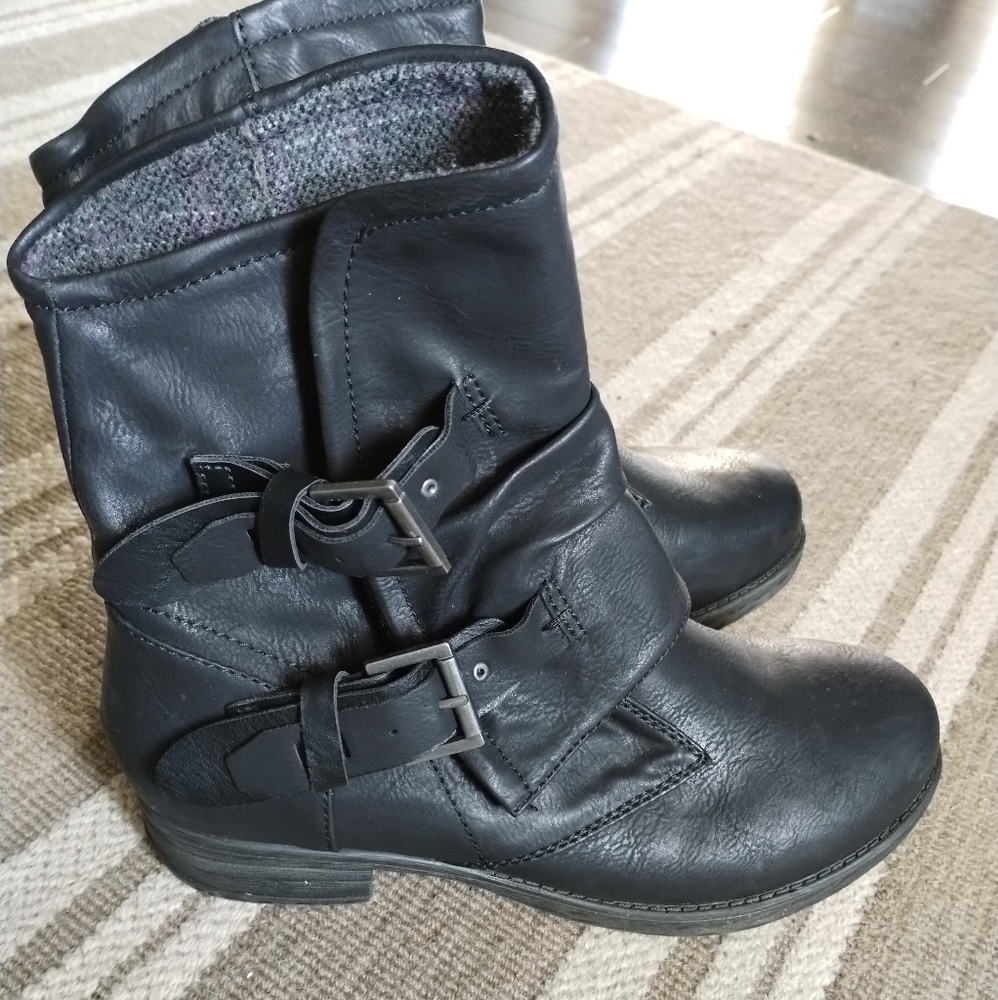Kelly pop boots
